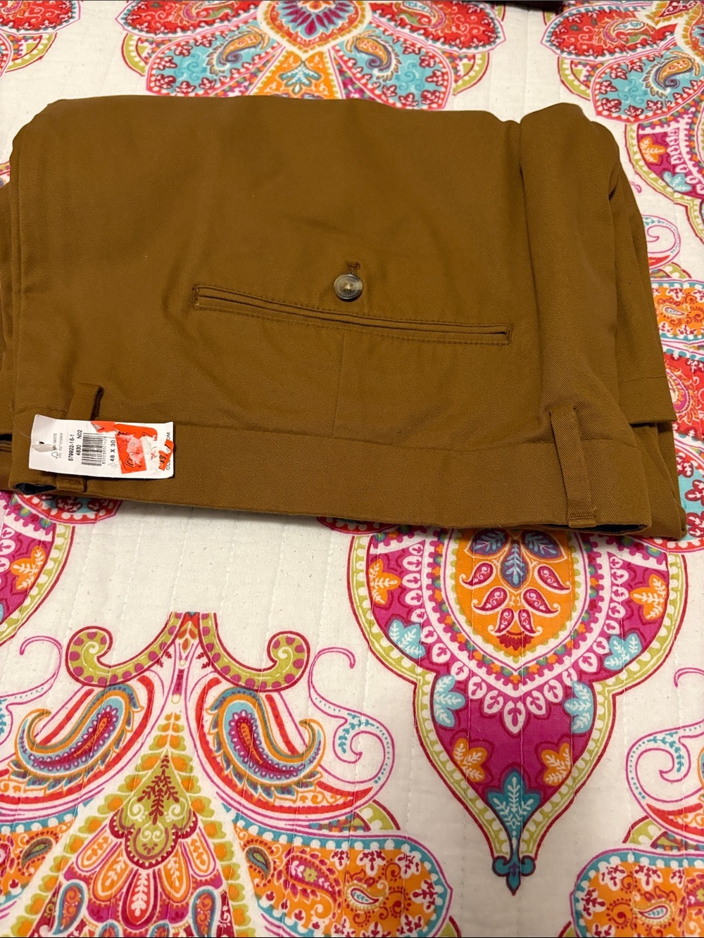 Old Navy NWT Dark Tan Chinos, Size 48/29